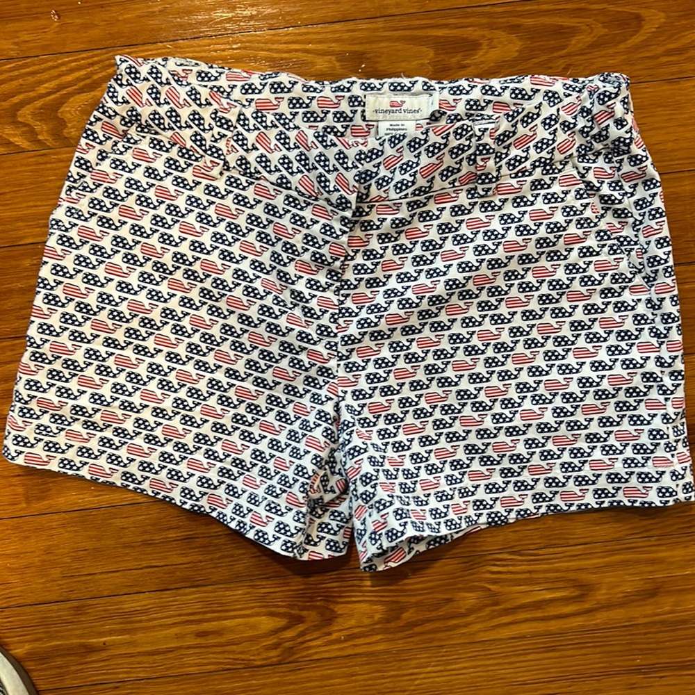 Vineyard Vines red white and blue shorts
